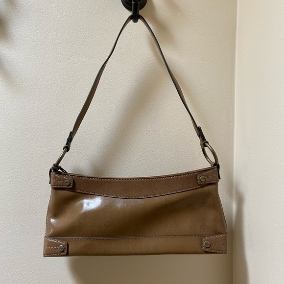 BCBG shoulder bag - Picture 2 of 3